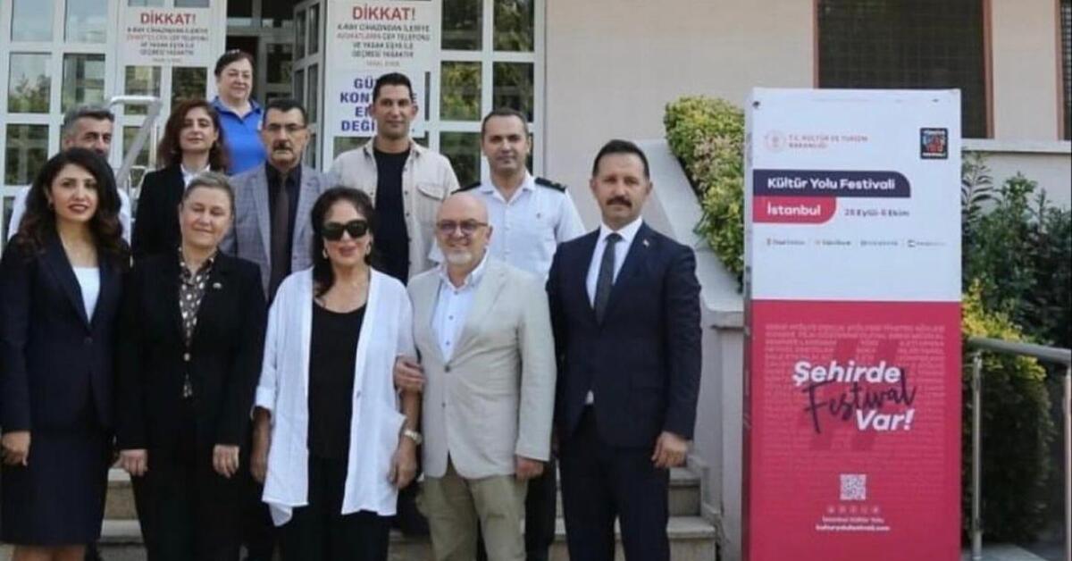 Türkan Şoray, kadın mahkumlarla bir araya geldi