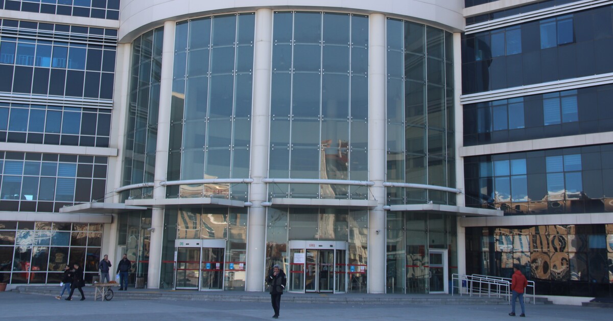 Hakim ile tartışan sanığa 4 gün hapis cezası