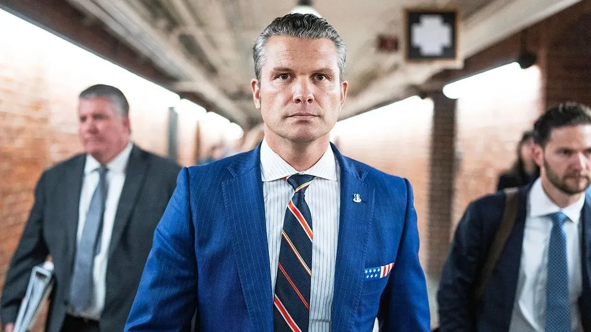 Trump’ın adayı Hegseth, adaylıktan çekileceği iddialarını reddetti