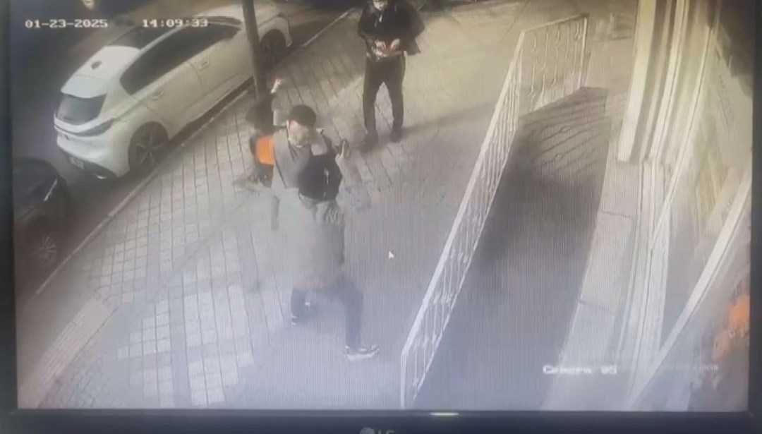 Bağcılar’da dehşet: Başkasına benzettiler, sokak ortasında öldürdüler