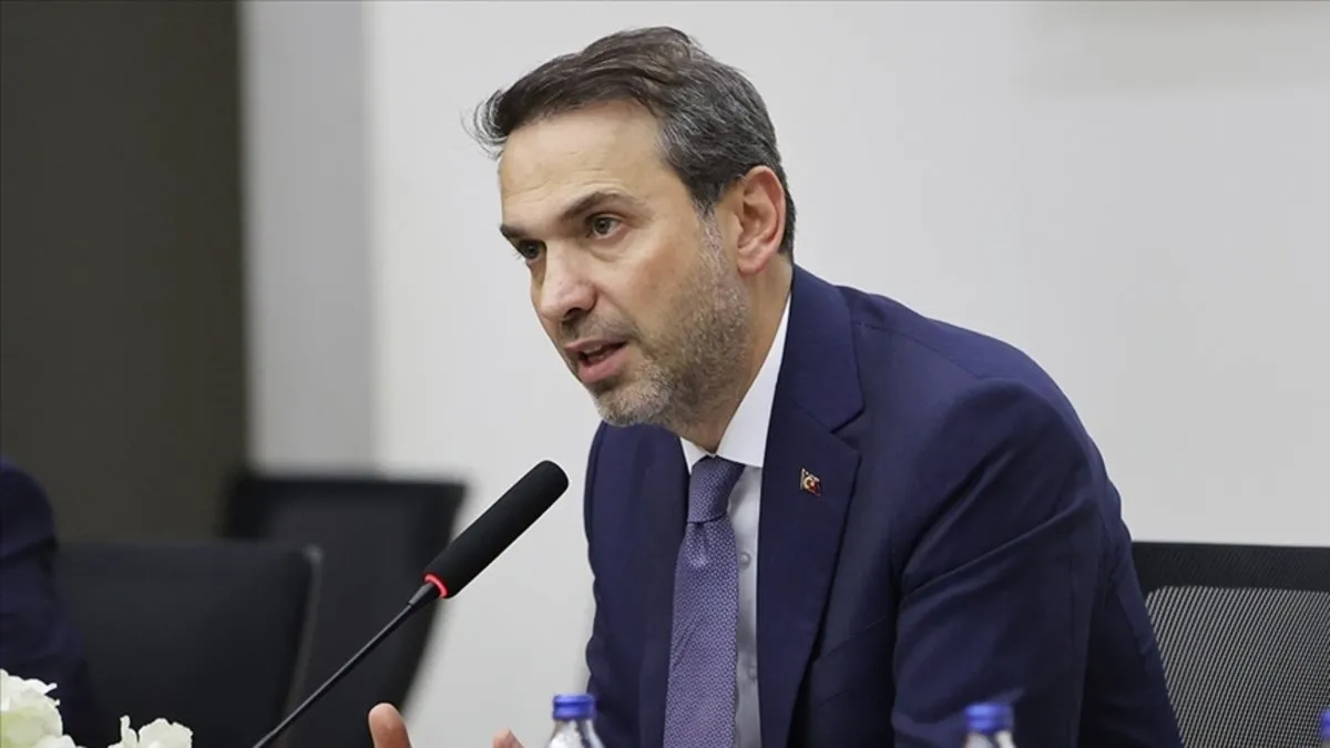 Bakan Bayraktar, BAE’de enerjide işbirliği görüşmeleri gerçekleştirdi