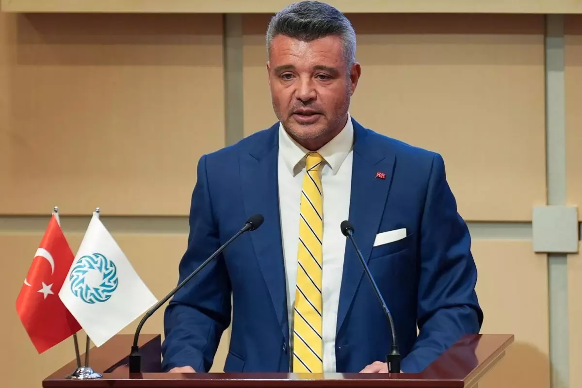 Saadettin Saran’a yasa dışı bahisten yurt dışına çıkış yasağı