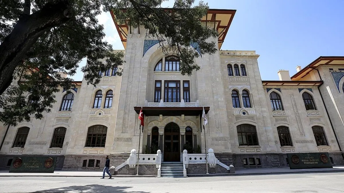 Ankara Valiliği’nden vatandaşlara sahte alkol uyarısı