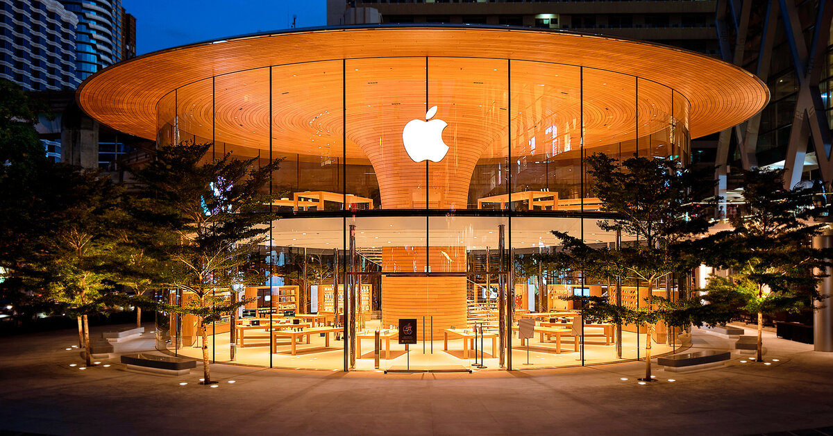 Apple 1 gün aranın ardından tahtını geri aldı
